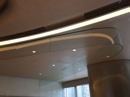 擋煙垂壁活動式和固定式有什么不同？