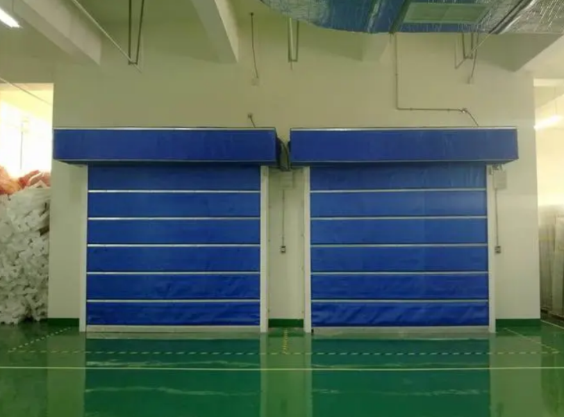 防火卷簾門同電動(dòng)擋煙垂壁的應(yīng)用區(qū)別