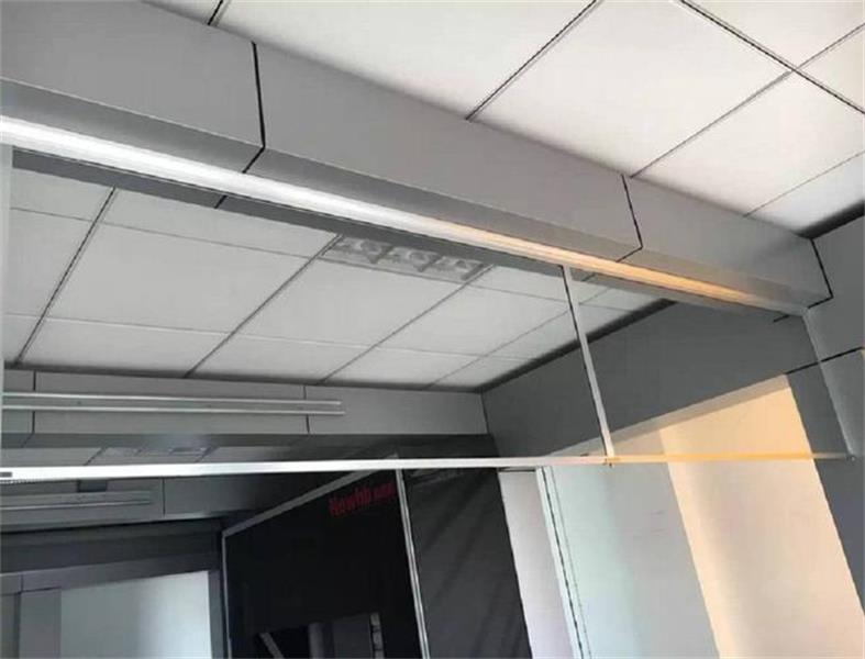 玻璃擋煙垂壁——透明的防火衛(wèi)士