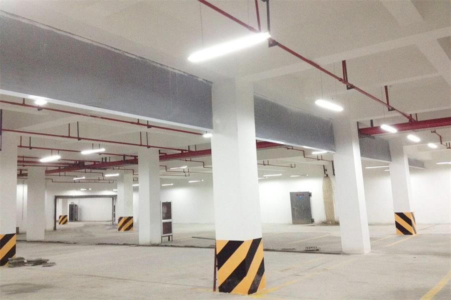 啟成牌電動擋煙垂壁——智能防火，安全無憂