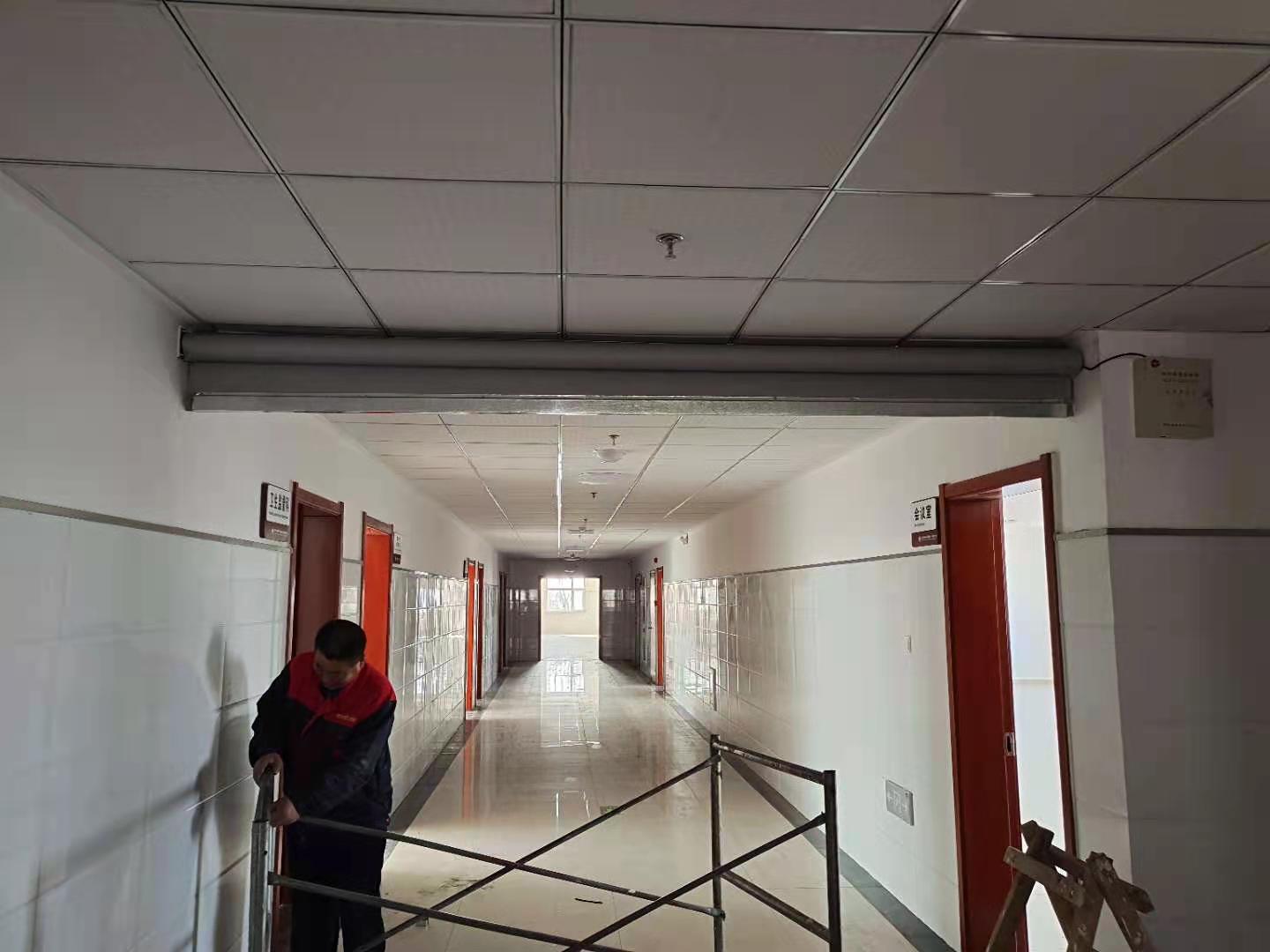 電動(dòng)擋煙垂壁